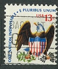 Aguila con escudo