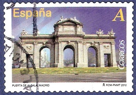 Edifil 4682 Arcos y puertas monumentales: Puerta de Alcalá A (2)