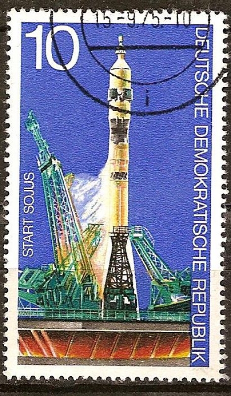 Comience de la nave espacial Soyuz (DDR).