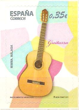 INSTRUMENTOS  MUSICALES.  GUITARRA.