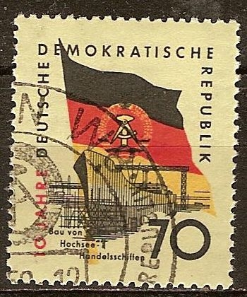 10 años de la DDR. Construcción de los buques mercantes de alta mar.