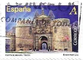 Puerta de bisagra