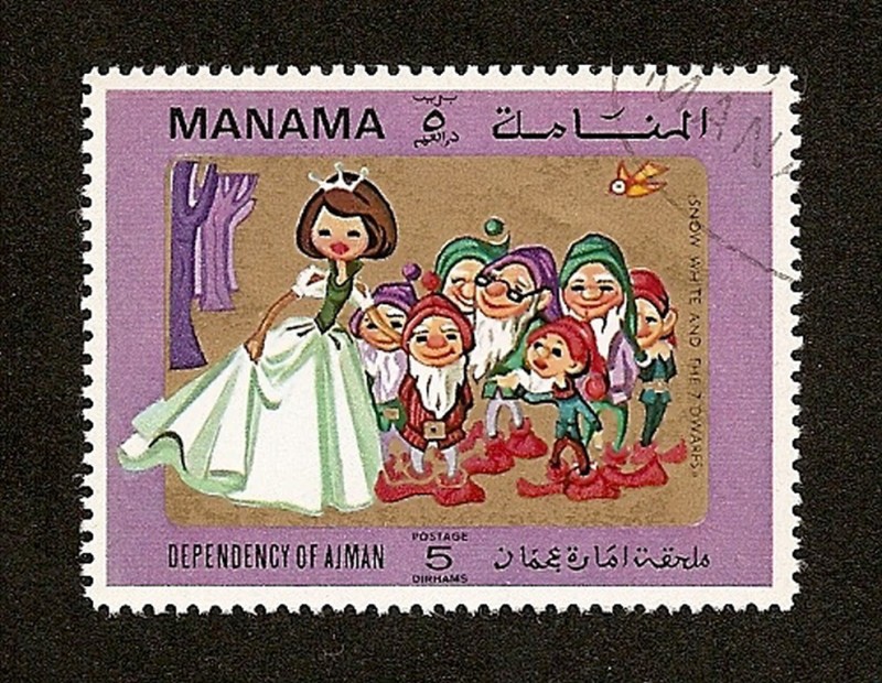 MANAMA Depend. of AJMAN Cuentos Infantiles Blancanieves y los 7 enanitos