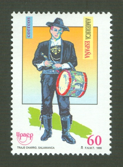 TRAJES TIPICOS MASCULINOS