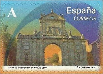 ARCOS Y PUERTAS MONUMENTALES. ARCO DE SAN BENITO. SAHAGÚN. EDIFIL 4841