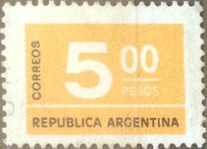 Intercambio 0,20 usd 5 pesos 1976