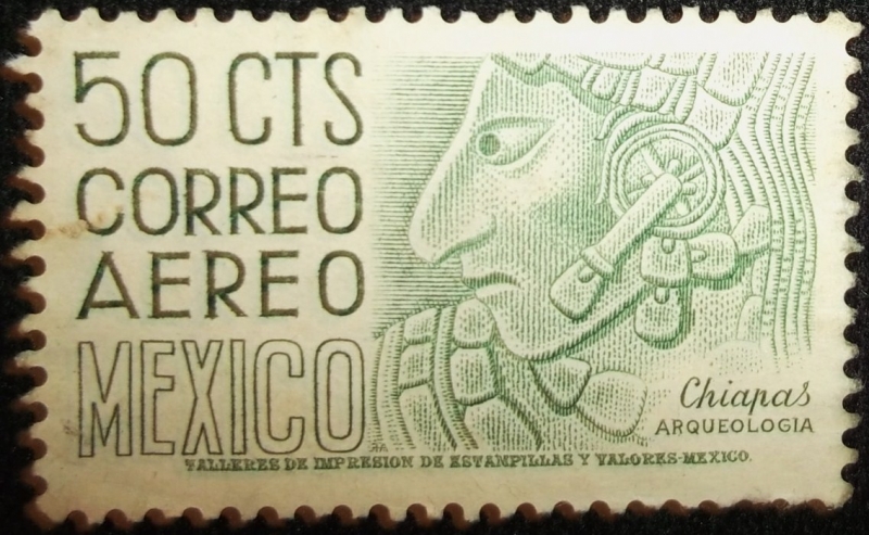 Bajo Relieve de una Estela, Ruinas de Bonampak, Edo. Chiapas