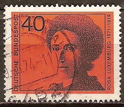 Rosa Luxemburgo (1871-1919), político del movimiento obrero socialista.