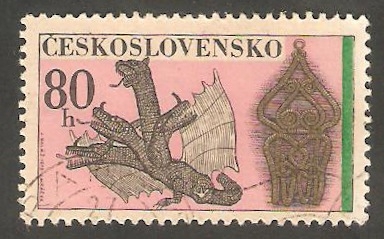 1932 - Objeto de ornamentación y dragón de 4 cabezas