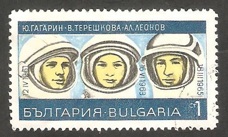 1544 - Gagarine, Terechkova y Leonov