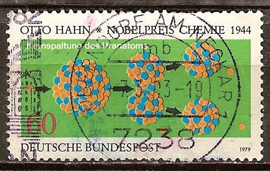 Otto Hahn, Premio Nobel de Química 1944, la fisión nuclear del átomo de uranio.