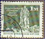 ALEMANIA DDR 1980 Scott 2083 Sello Berlin Monumento Sowjetisches Ehrenmal Tiergarten