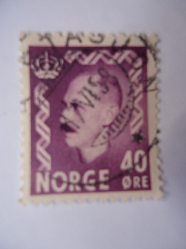 King Haakon VII - (M/398)