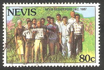 Nevis - 764 - Apicultores