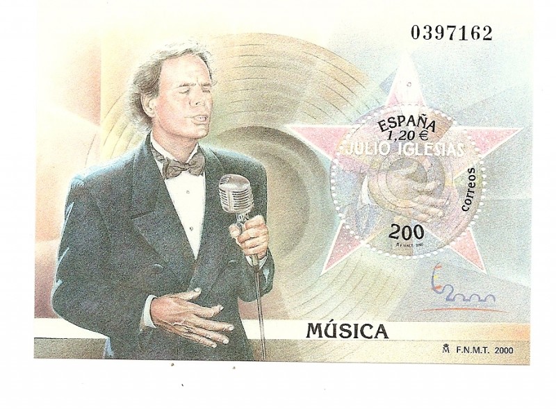 España 2000 - Personajes - Música - Julio Iglesias