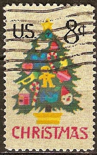 Navidad 1973. Árbol de Navidad en encaje de aguja.