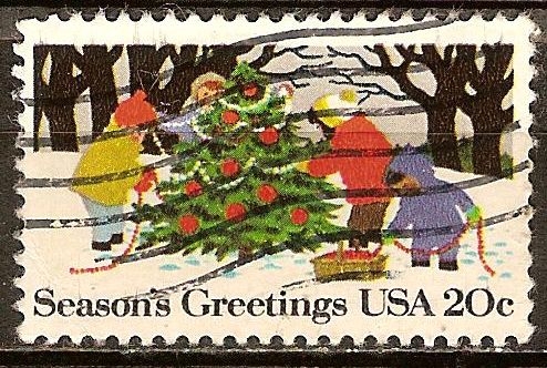 Navidad 1982.Decorar un árbol de Navidad.