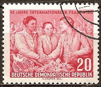 45 años del Día Internacional de la Mujer (DDR).