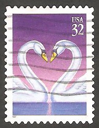 2588 - Corazón formado por dos cisnes