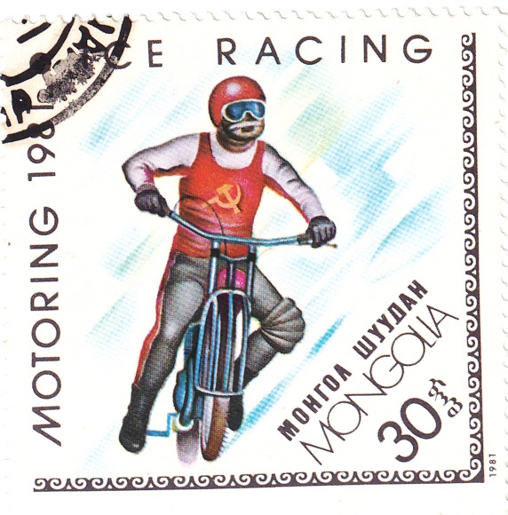 Motoring-81