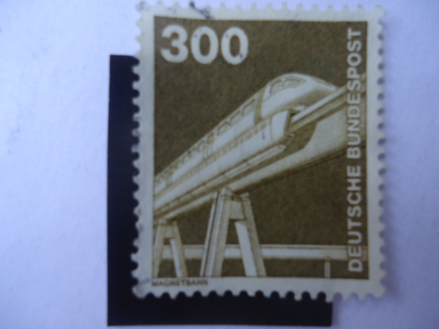 Alemania DDR. Magnetbahn.