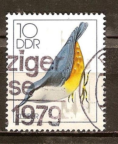 Los pájaros cantores-Trepadores (DDR).