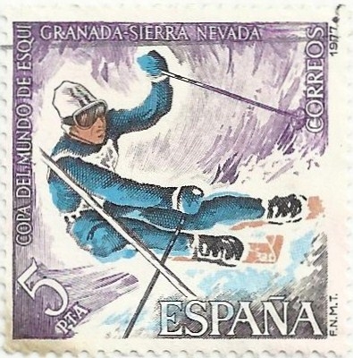 COPA DEL MUNDO DE ESQUI, SIERRA NEVADA 1977. ESQUIADOR DESCENDIENDO. EDIFIL 2408