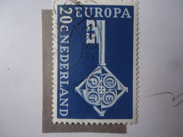 Europa CEPT. S/444