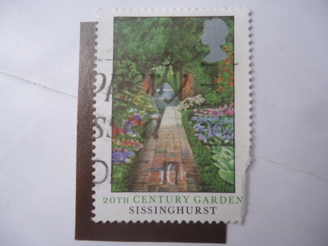 20th Century Garden -Sissinghurst.