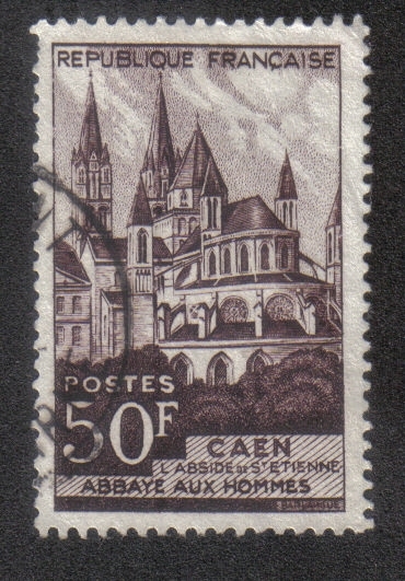 Caen - Los hombres de la Abadía. La iglesia de Saint Etienne