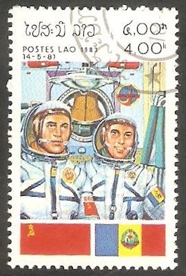 Cosmonautas, Popov y Prunariu