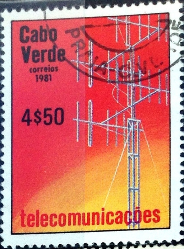 Intercambio 0,25 usd 4,50 escudos 1981