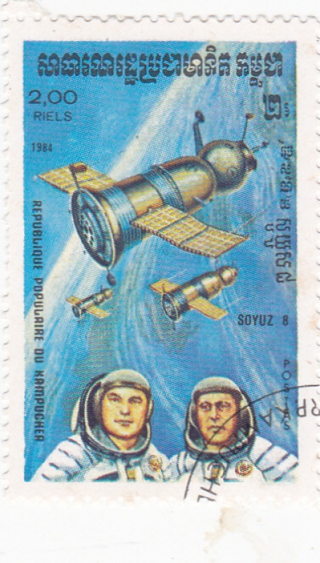 aeronautica- Soyuz 8