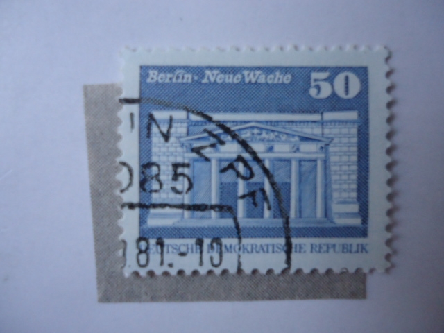 Berelín-Neue Wache - Alemania DDR (Mi/Berlin:2549 - S/1628)