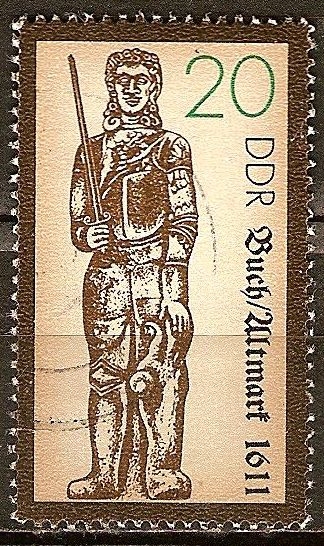 Estatua de Roland en libro / Altmark, 1611(DDR).