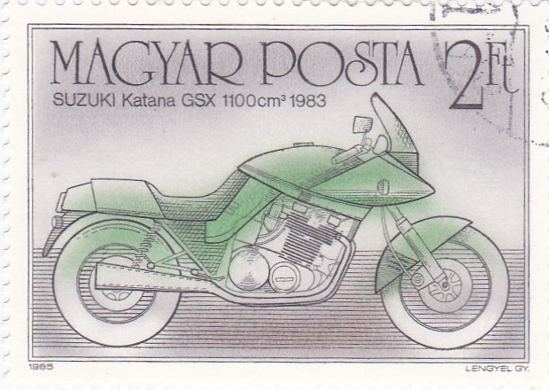 motocicleta- Suzuki GSX 1100 cm
