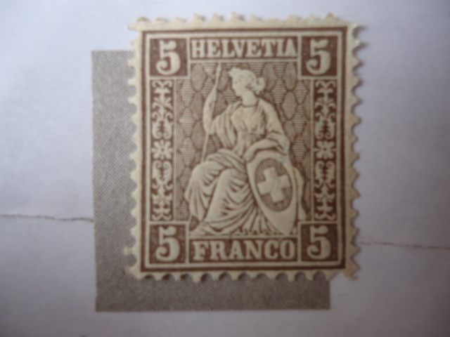 Suiza (YVv/50) Helvetia Sentada con Escudo.