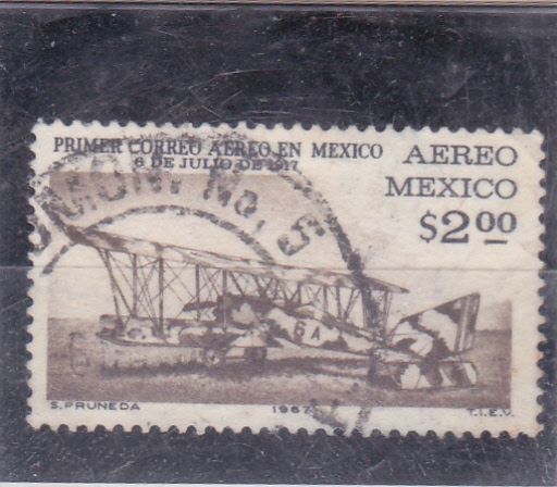 Primer correo aéreo en México
