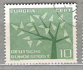 1962 Europa. Árbol con 19 hojas.