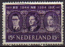 HOLANDA Netherlands 1964 Scott 430 Sello Rey Baduino, Reina Juliana y Duquesa Charlotte Usado