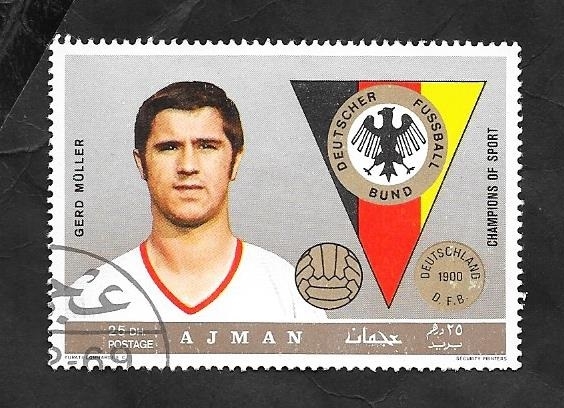 Ajman - 101 - Gerd Müller, futbolista alemán