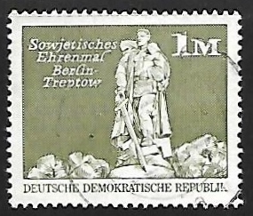 Monumento sovietico  en Berlin
