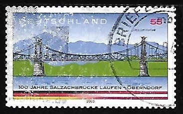 Puente sobre el rio Salzach
