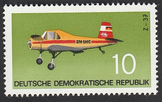 1437 - Avión taxi Z-37