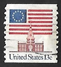 Bandera sobre Independence Hall