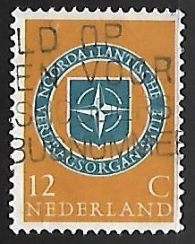 Emblema de la Otan