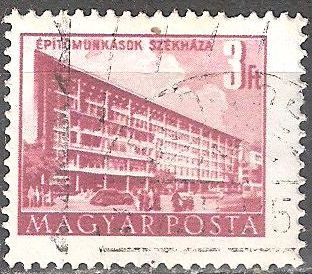 Edificios del plan quinquenal en Budapest,Trabajadores de la Casa Central de la Construcción.