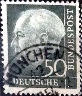 Scott#714 intercambio, 0,40 usd, 50 cents. 1954