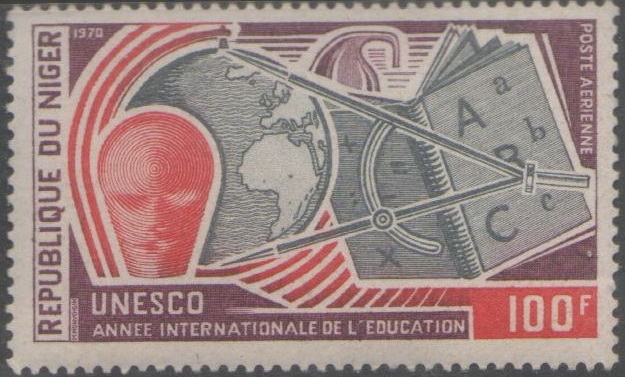 UNESCO 1970 AÑO INTERNACIONAL DE LA EDUCACIÓN.-