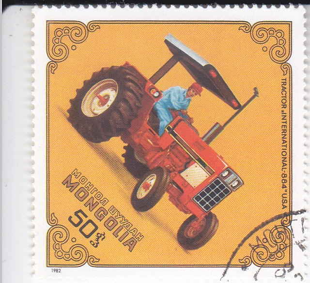 TRACTOR- INTERNATIONAL